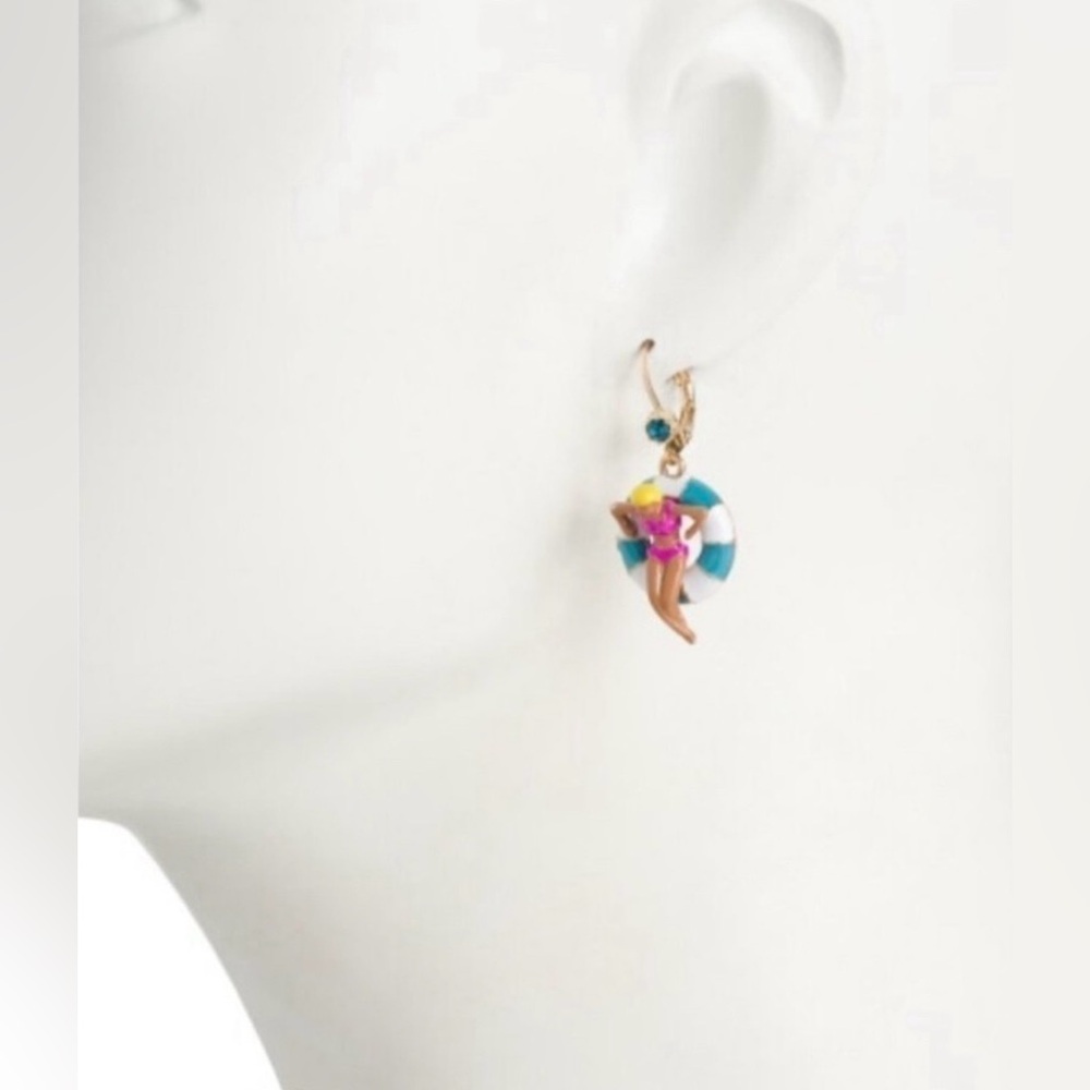 NWT Betsey Johnson pool party swimmer Gold-Tone Charm Earrings - Picture 2 of 2